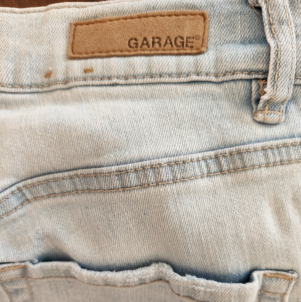 Garage Ripped Jeans - Picture 4 of 4